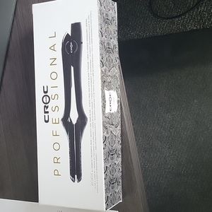 CROC CLASSIC PROFESSIONAL FLAT IRON. 1.5